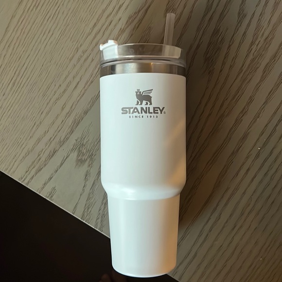 Accessories - Stanley 30 oz tumbler